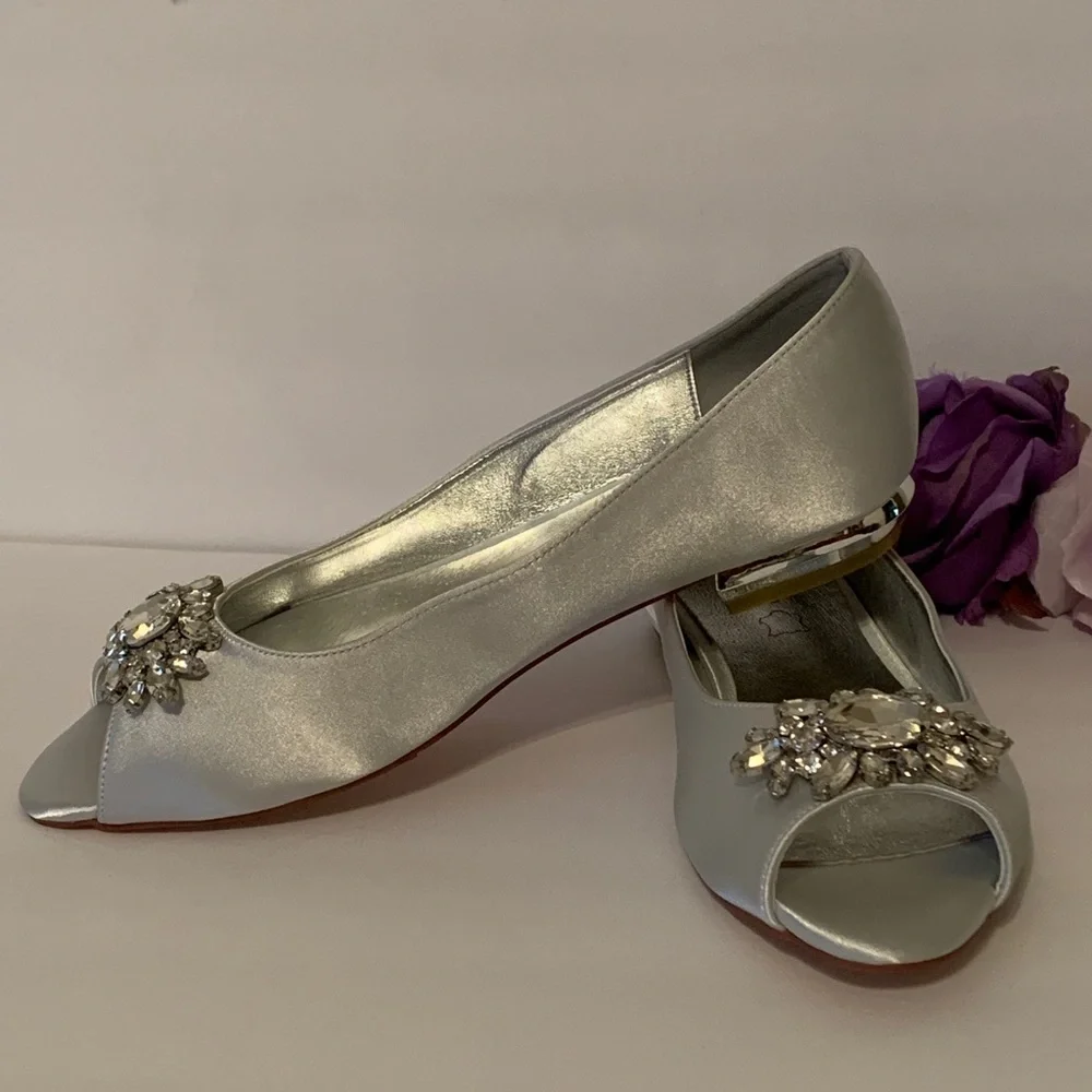 MarHermoso elegant silver